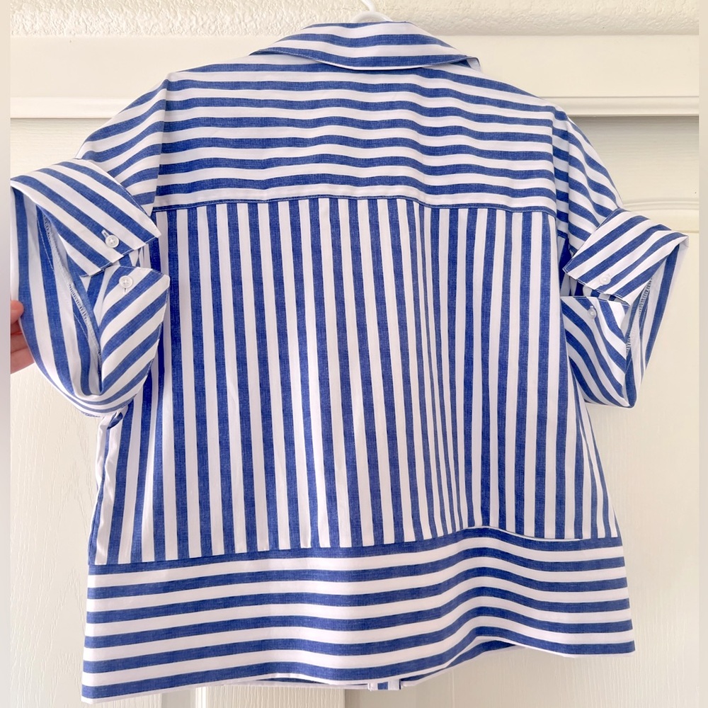 Hopes & Harlow White/Blue Stripe French-Cuff Button Down - Picture 3 of 8